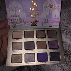 Limited Edition Too Faced  Eyeshadow Pallet